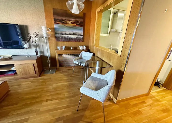 Sanxenxo, 1 Hab Con Vistas Al Mar, Piscina, Garaje Y A 150 Mts De La Playa Silgar *