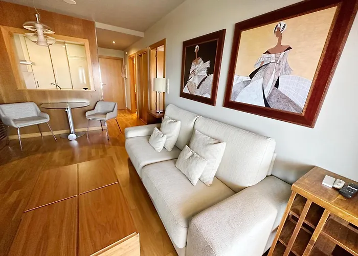 Апартаменты Sanxenxo, 1 Hab Con Vistas Al Mar, Piscina, Garaje Y A 150 Mts De La Playa Silgar Санхенхо